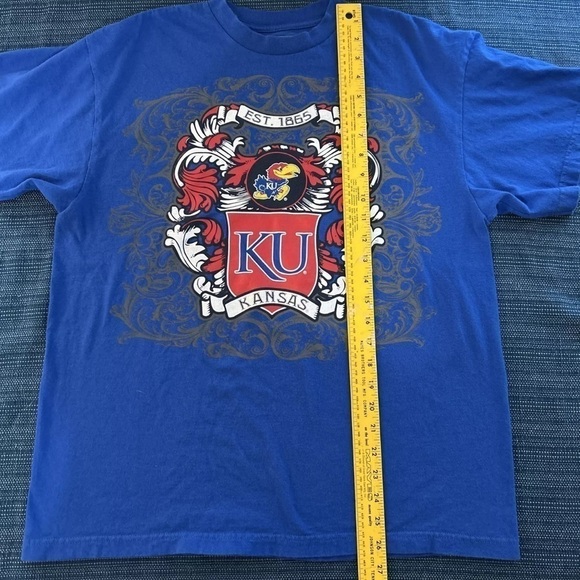 Kansas KU Men’s Medium Champs T Shirt - Picture 5 of 5